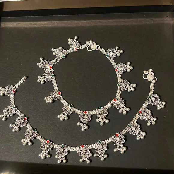 Anklets - Picture 1 of 2